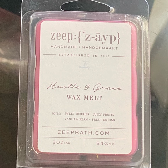 4 handmade candle waxes for $16 - Picture 4 of 5